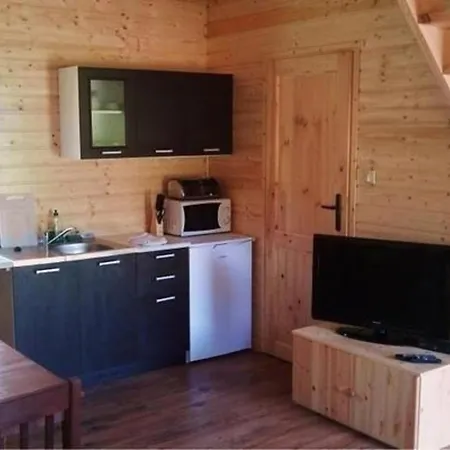 דירה Blockhuette Mit Terrasse Und Grill